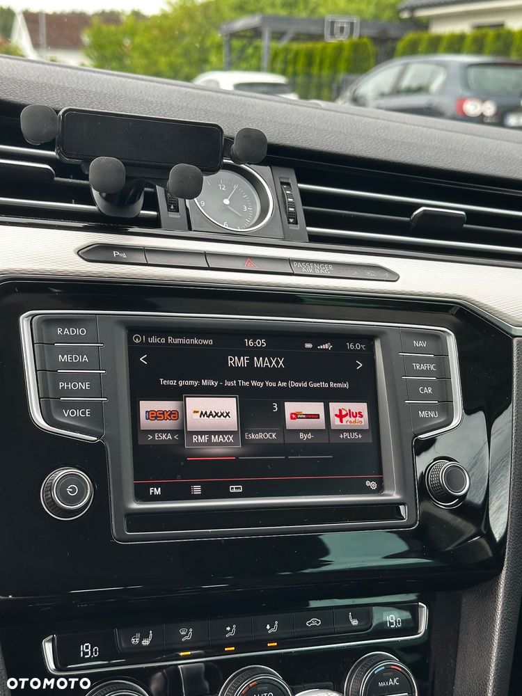 Volkswagen Passat 2.0 TDI BMT Highline DSG - 24