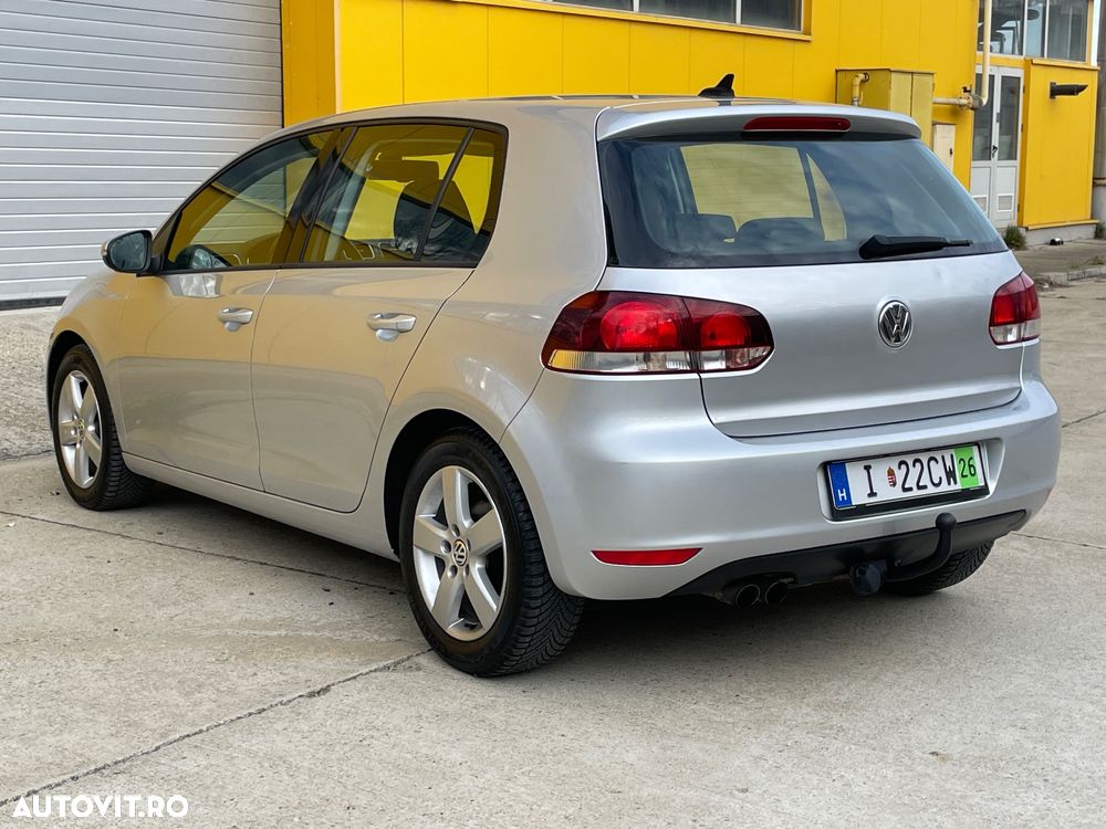 Volkswagen Golf - 3