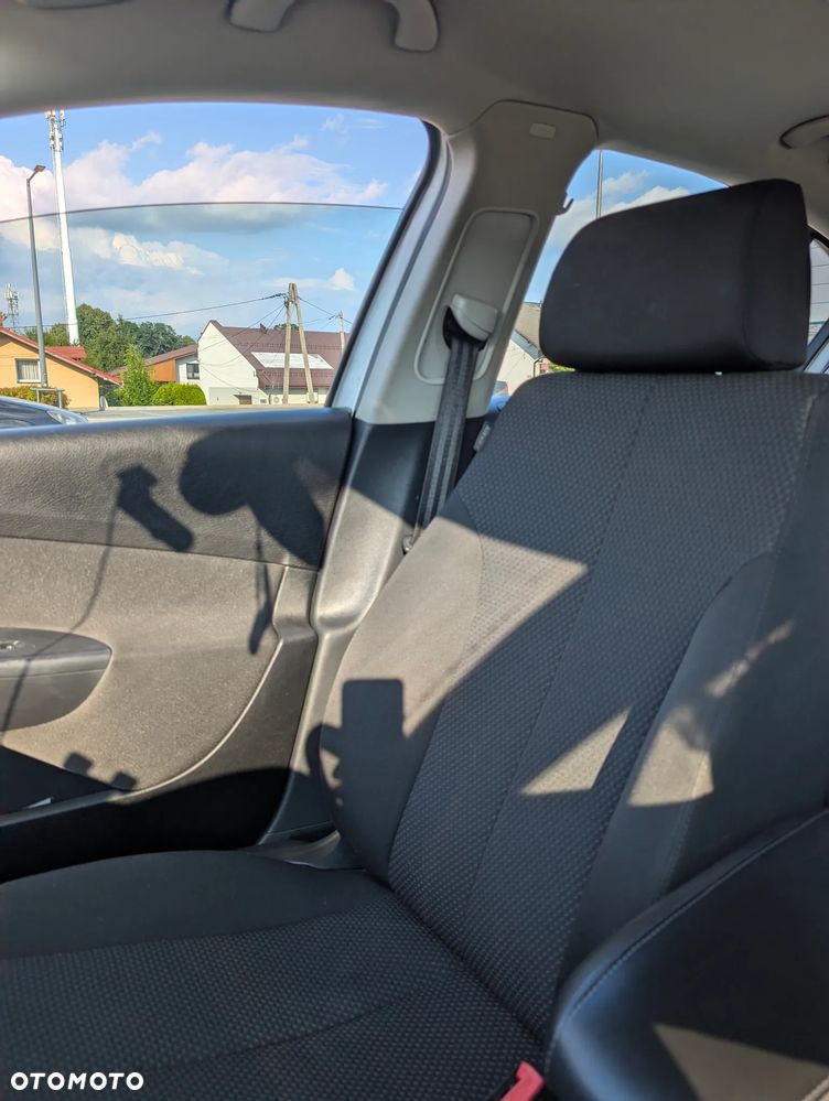 Volkswagen Passat - 15