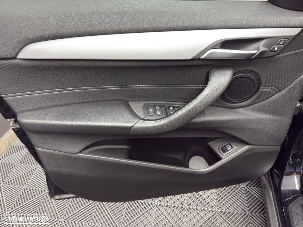 BMW X2 16 d sDrive Pack M - 25