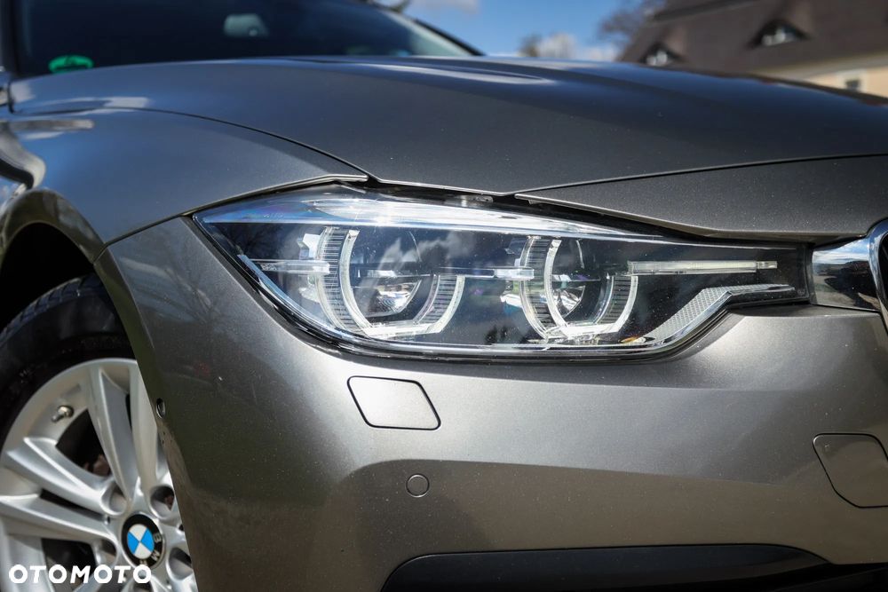 BMW Seria 3 318d Edition Luxury Line Purity - 4
