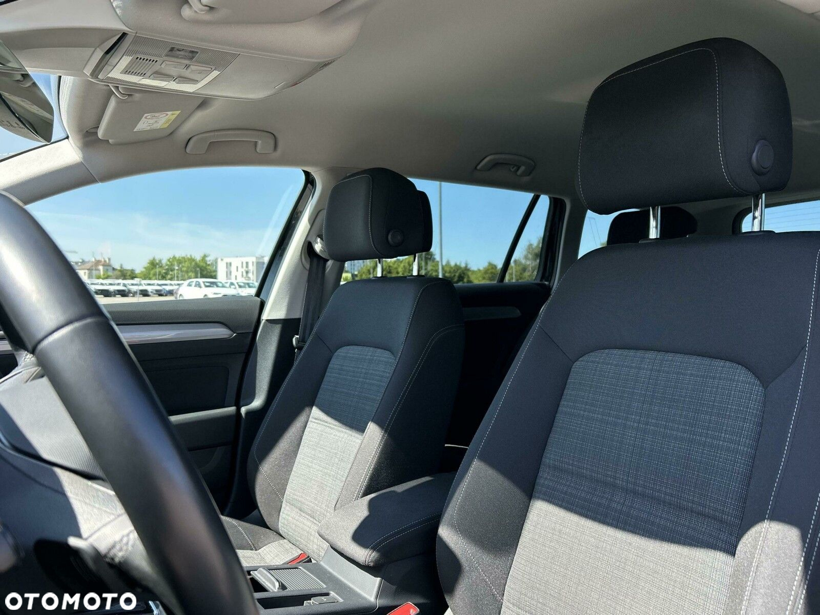 Volkswagen Passat 2.0 TSI Business DSG - 11
