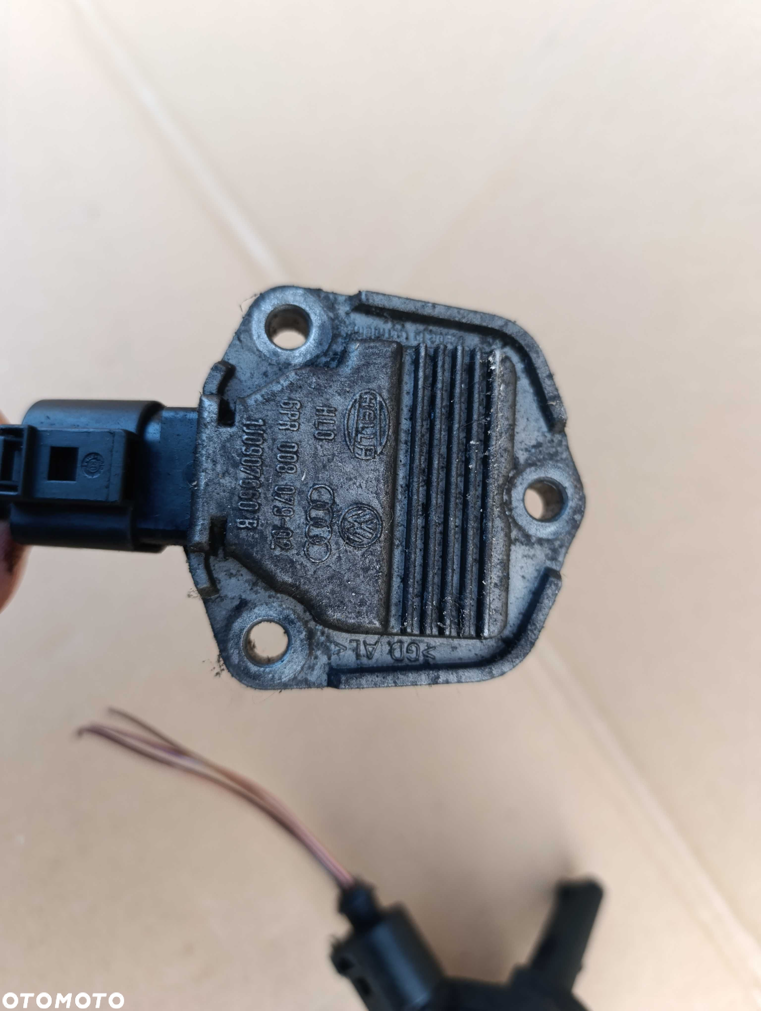 Audi A6 C5 czujnik poziomu oleju sensor miska olejowa 2.5 TDI - 4
