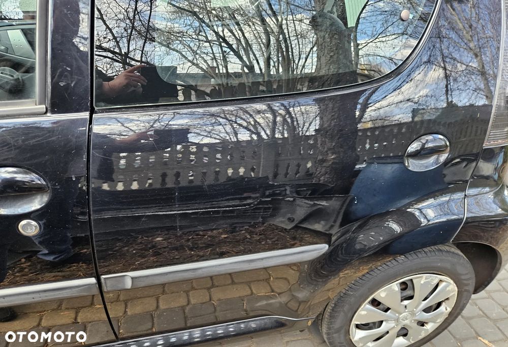 Citroen C1 Peugeot 107 drzwi tył tylne   lewe  EXZ - 2