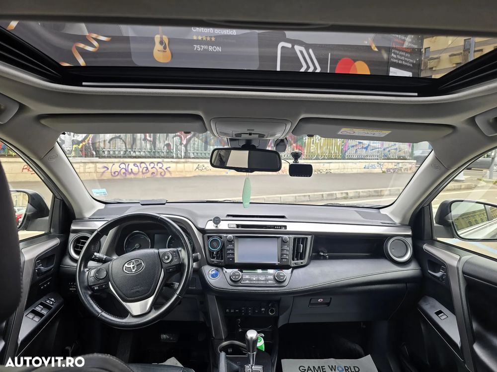 Toyota RAV4 - 7