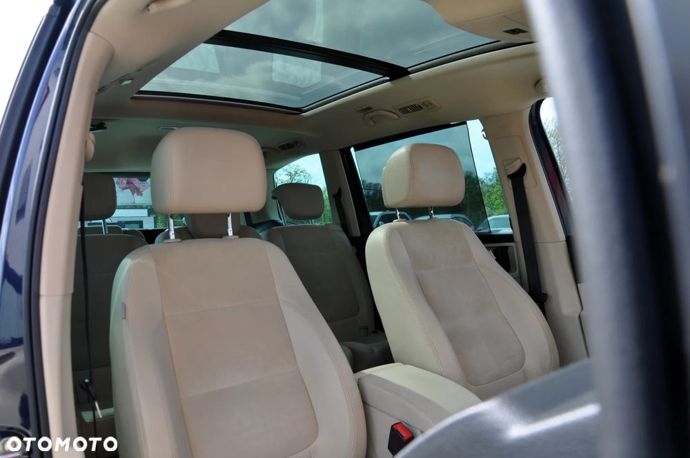 Volkswagen Sharan 2.0 TDI Blue Motion Highline - 38
