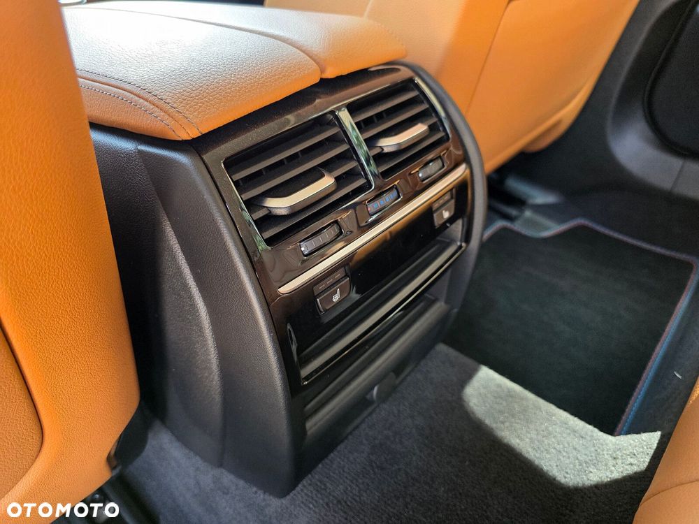 BMW Seria 5 - 15