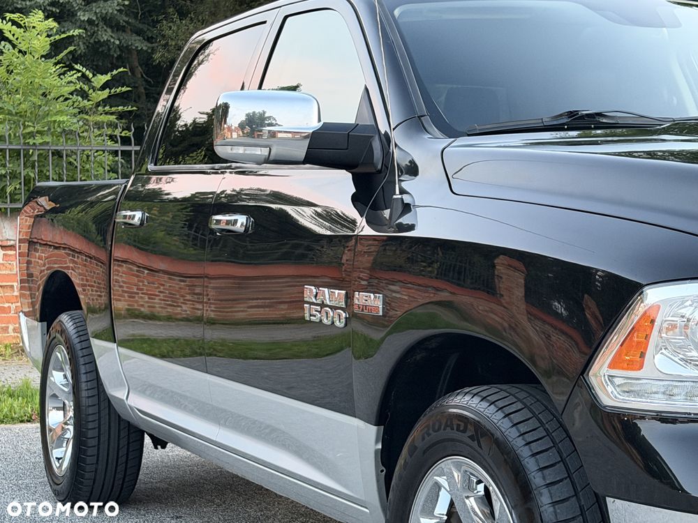 Dodge RAM 5.7 4x4 - 19