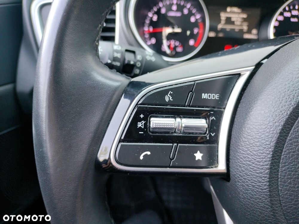 Kia Ceed 1.5 T-GDI M - 29