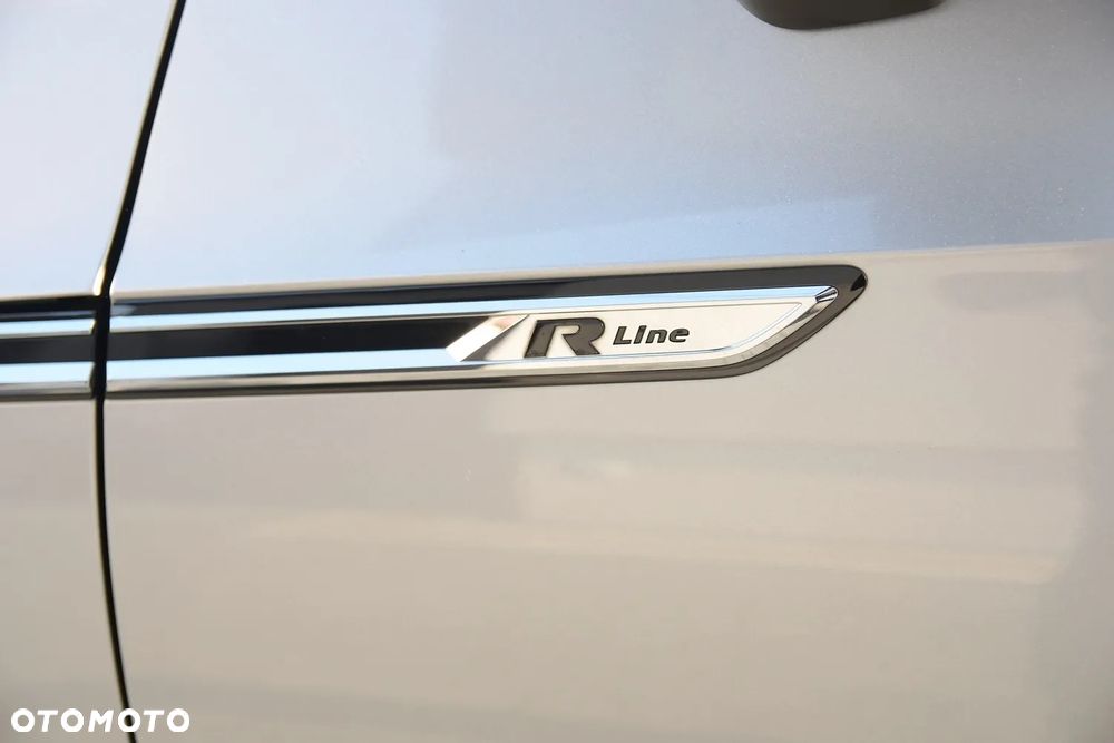 Volkswagen Arteon 2.0 TSI 4Motion R-Line DSG - 17