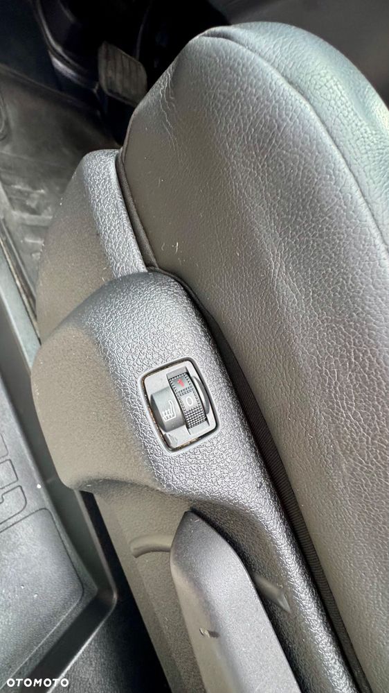 Citroën Jumpy Toyota Proace Peugeot Expert 177KM Automat podwójne drzwi z obu stron 180 AUTOMATYCZNA skrzynia biegów 2.0 D - 27