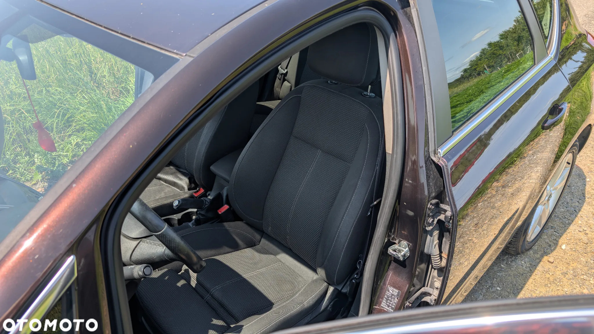 Opel Astra IV 1.4 T Cosmo - 6