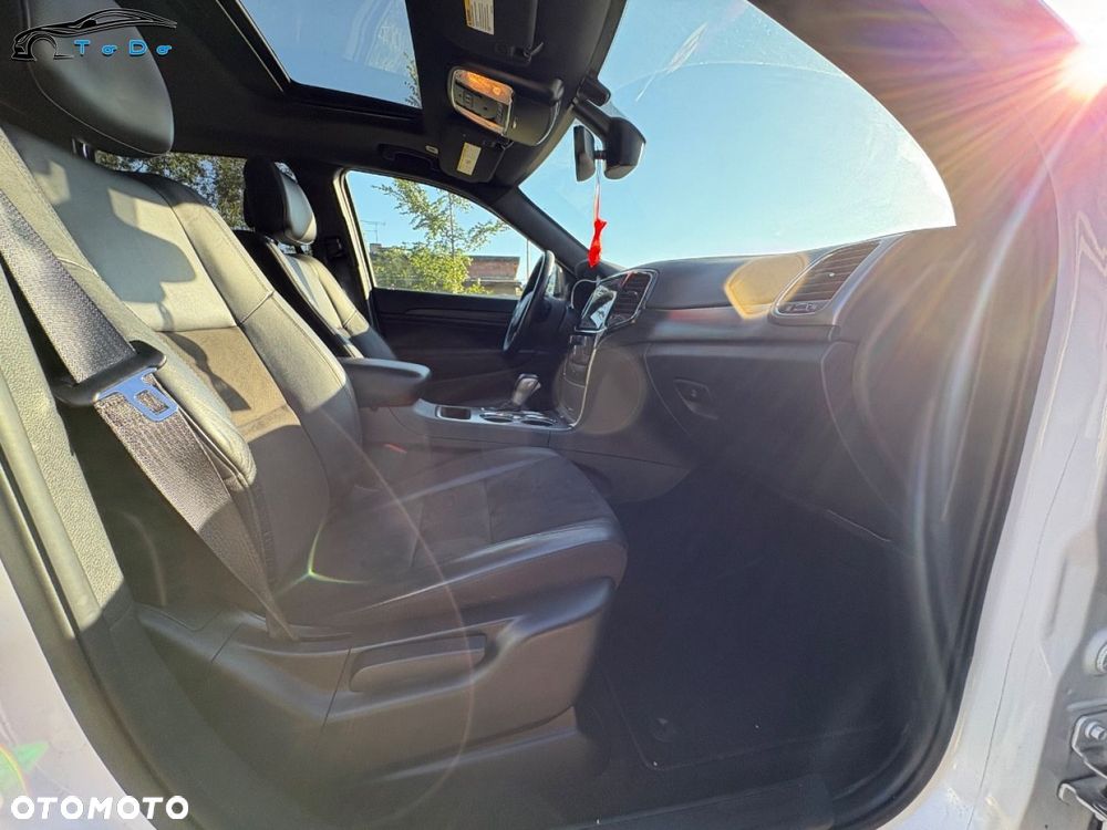 Jeep Grand Cherokee 3.6 V6 Overland - 37