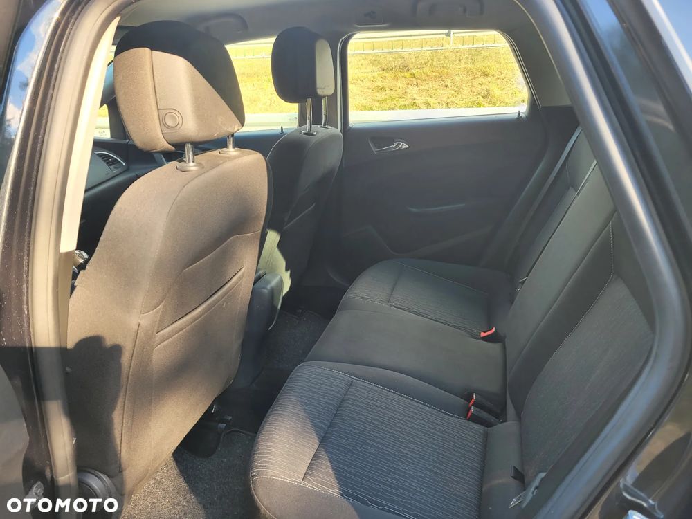 Opel Astra 1.7 CDTI DPF ecoFLEX Sports TourerStart/Stop Design Edition - 13