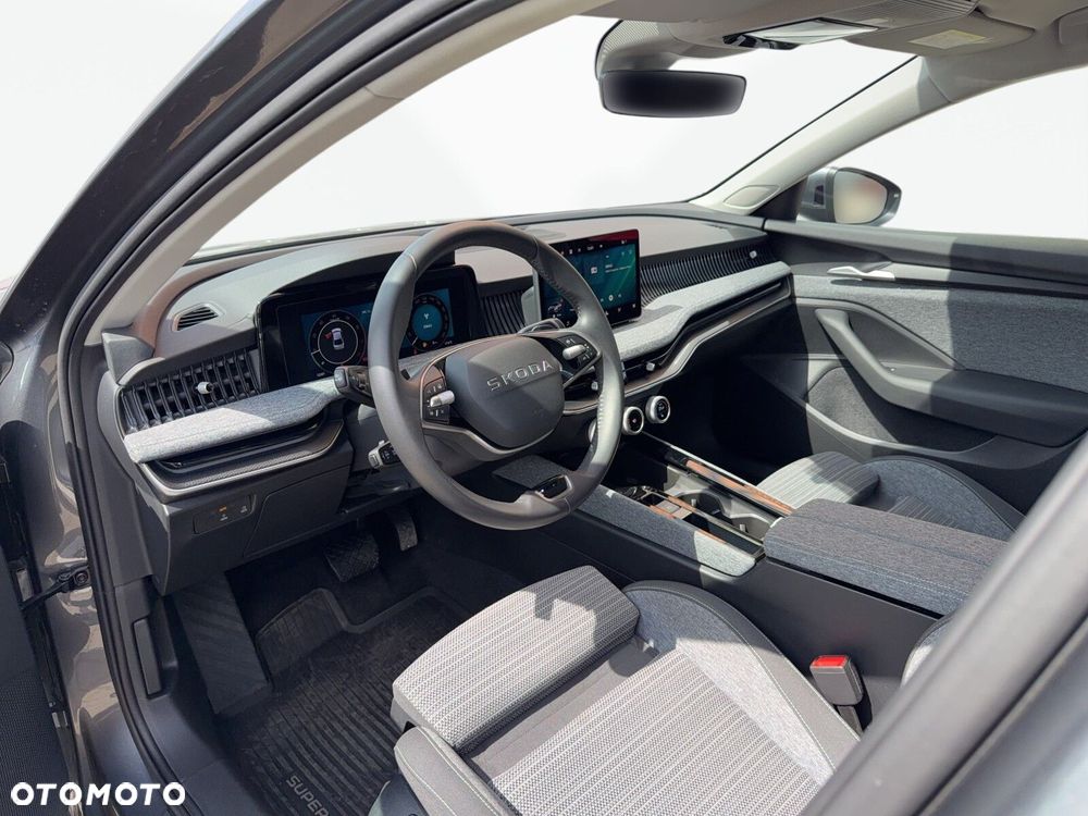 Skoda Superb - 11