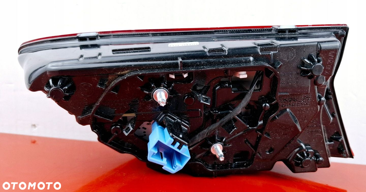 VW Volkswagen Tiguan II Lampa Tylna Lewa w klapę 5NA945307D - 4