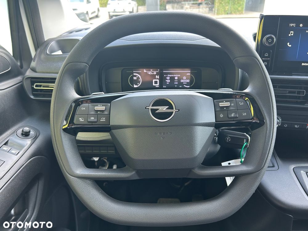 Opel Combo XL L2 - 16