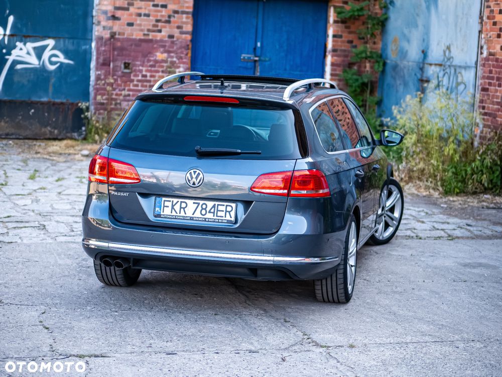 Volkswagen Passat 2.0 TDI Highline - 21