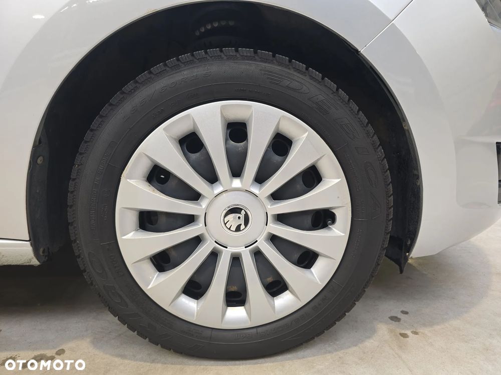 Skoda RAPID 1.0 TSI Ambition - 19