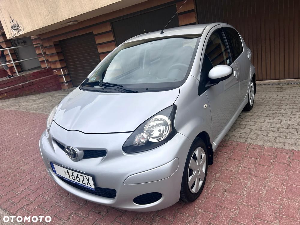 Toyota Aygo - 1