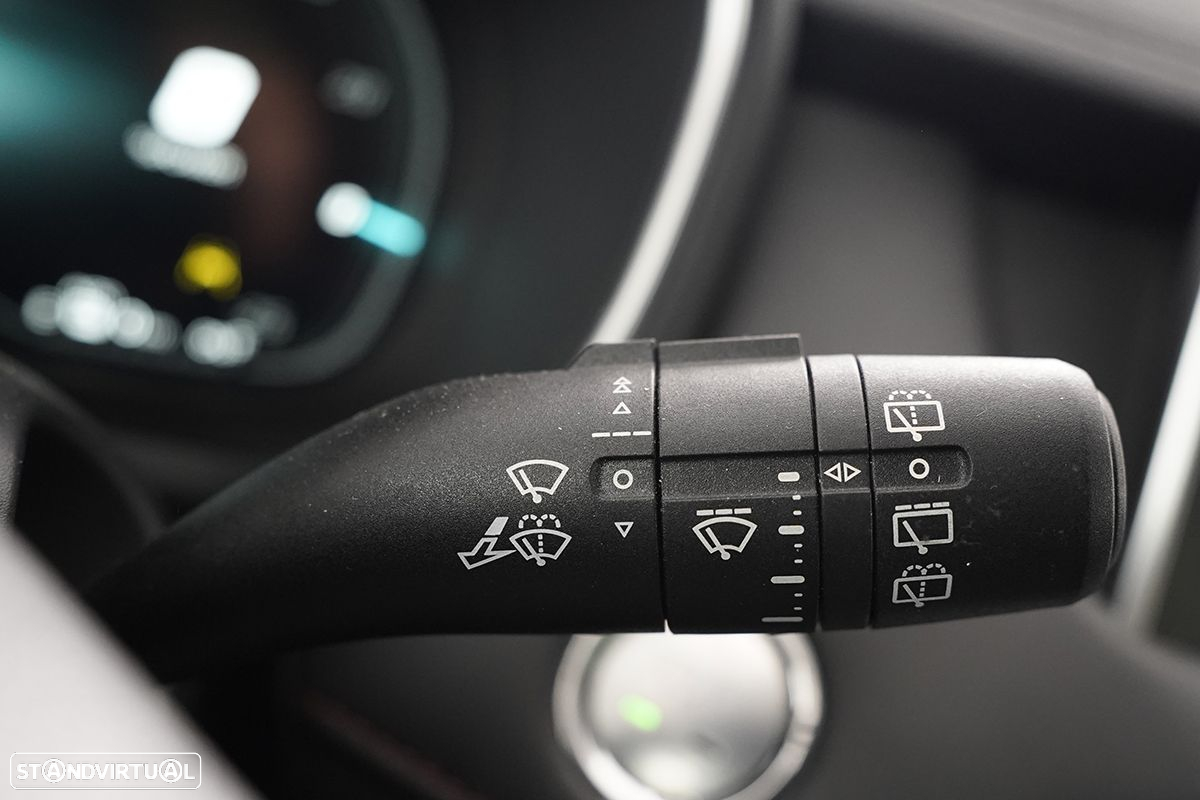 MG EHS 1.5 T-GDI Plug-in Hybrid Luxury - 19