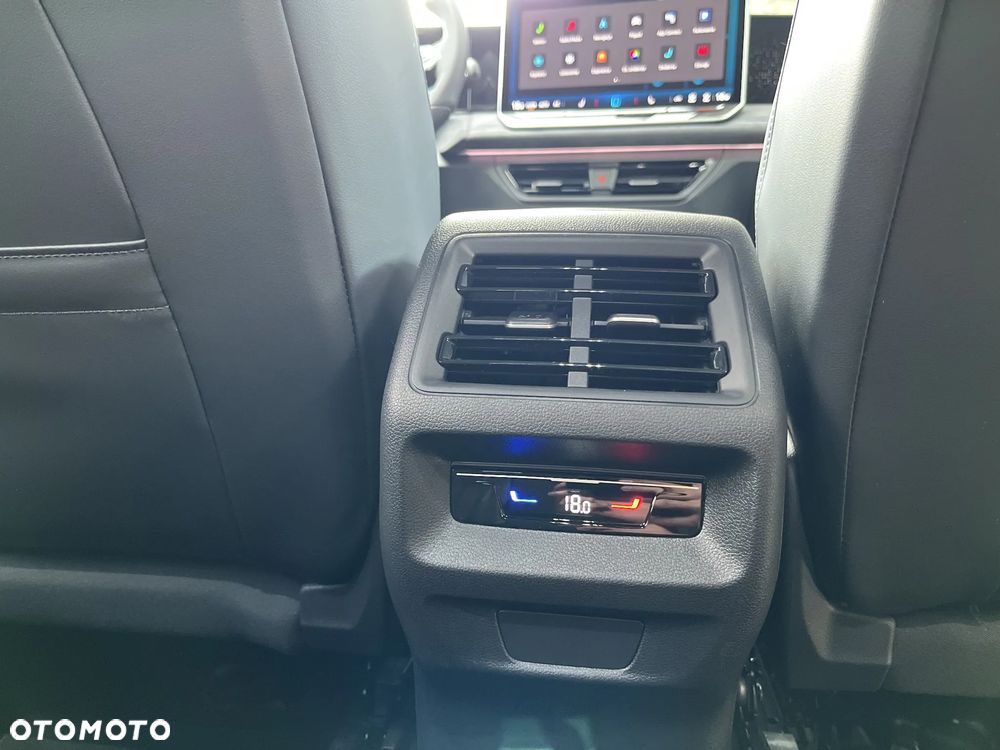 Volkswagen Tiguan 2.0 TDI R-Line Plus DSG - 22