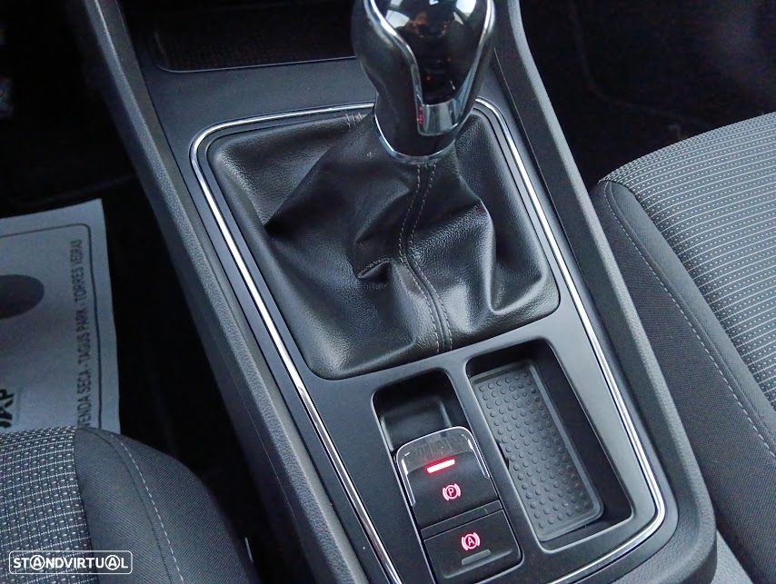 SEAT Leon ST 1.6 TDI Reference S/S - 9