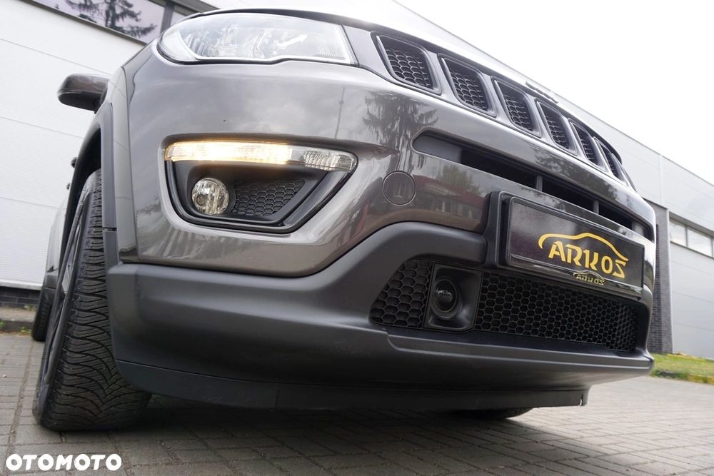 Jeep Compass 1.4 TMair Night Eagle FWD S&S - 14