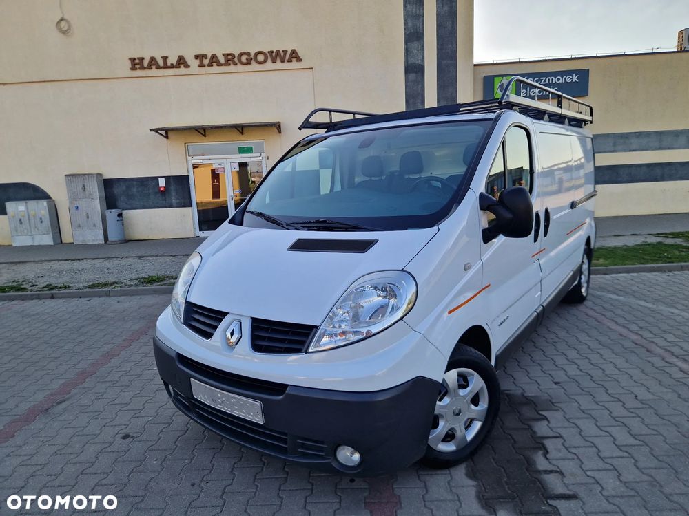 Renault TRAFIC - 24