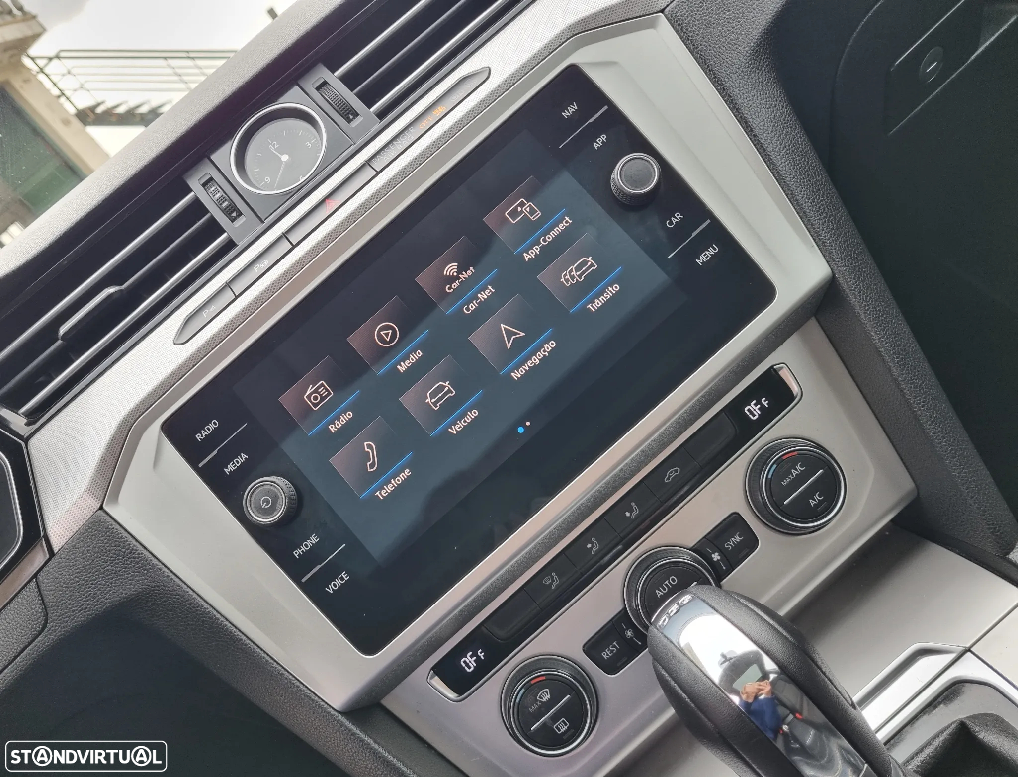 VW Passat 1.6 TDI Highline DSG - 17