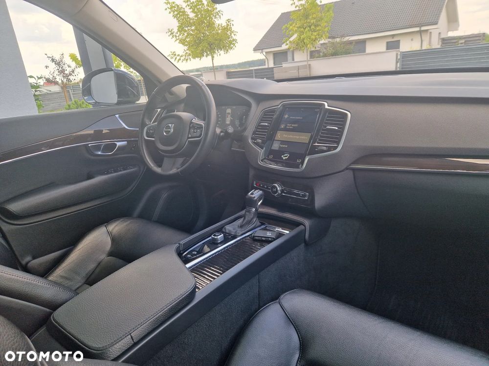 Volvo XC 90 D4 FWD Momentum - 16
