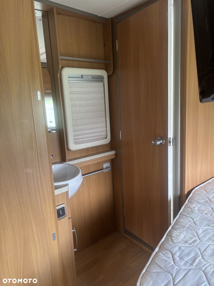SWIFT CONQUEROR 540 - 18