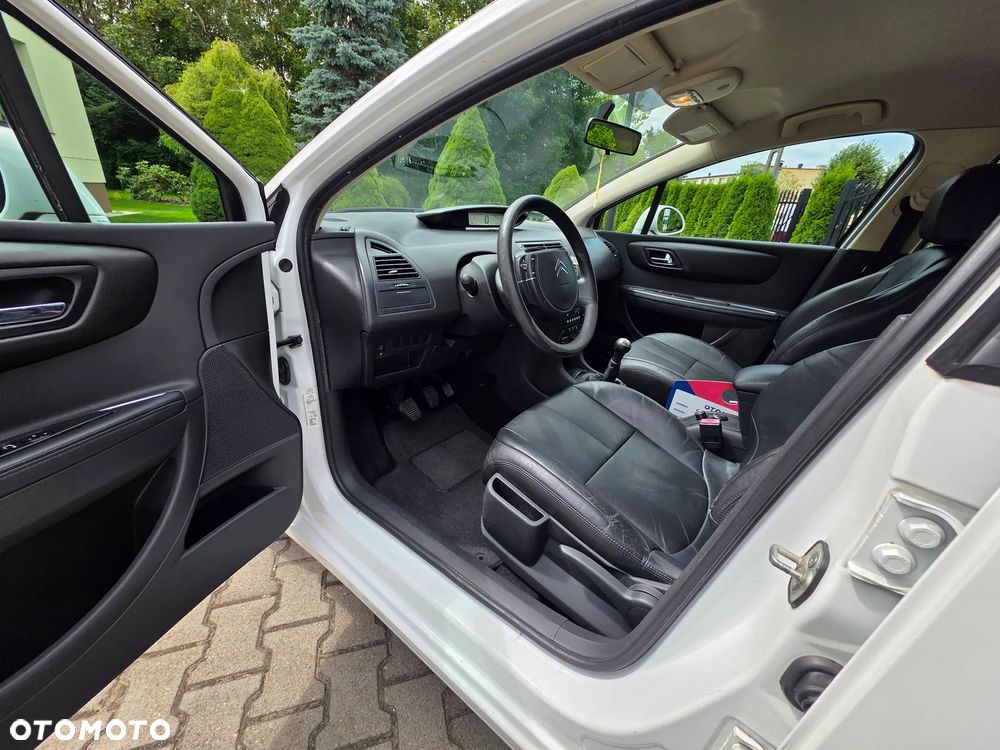 Citroën C4 1.6 HDi Advance - 10