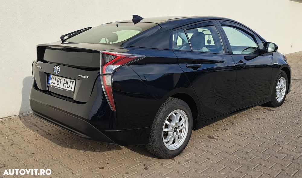 Toyota Prius - 7