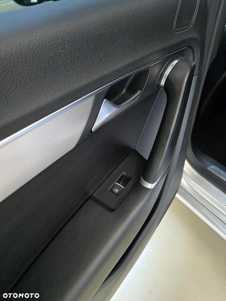 Volkswagen Passat 2.0 TDI Highline DSG - 31