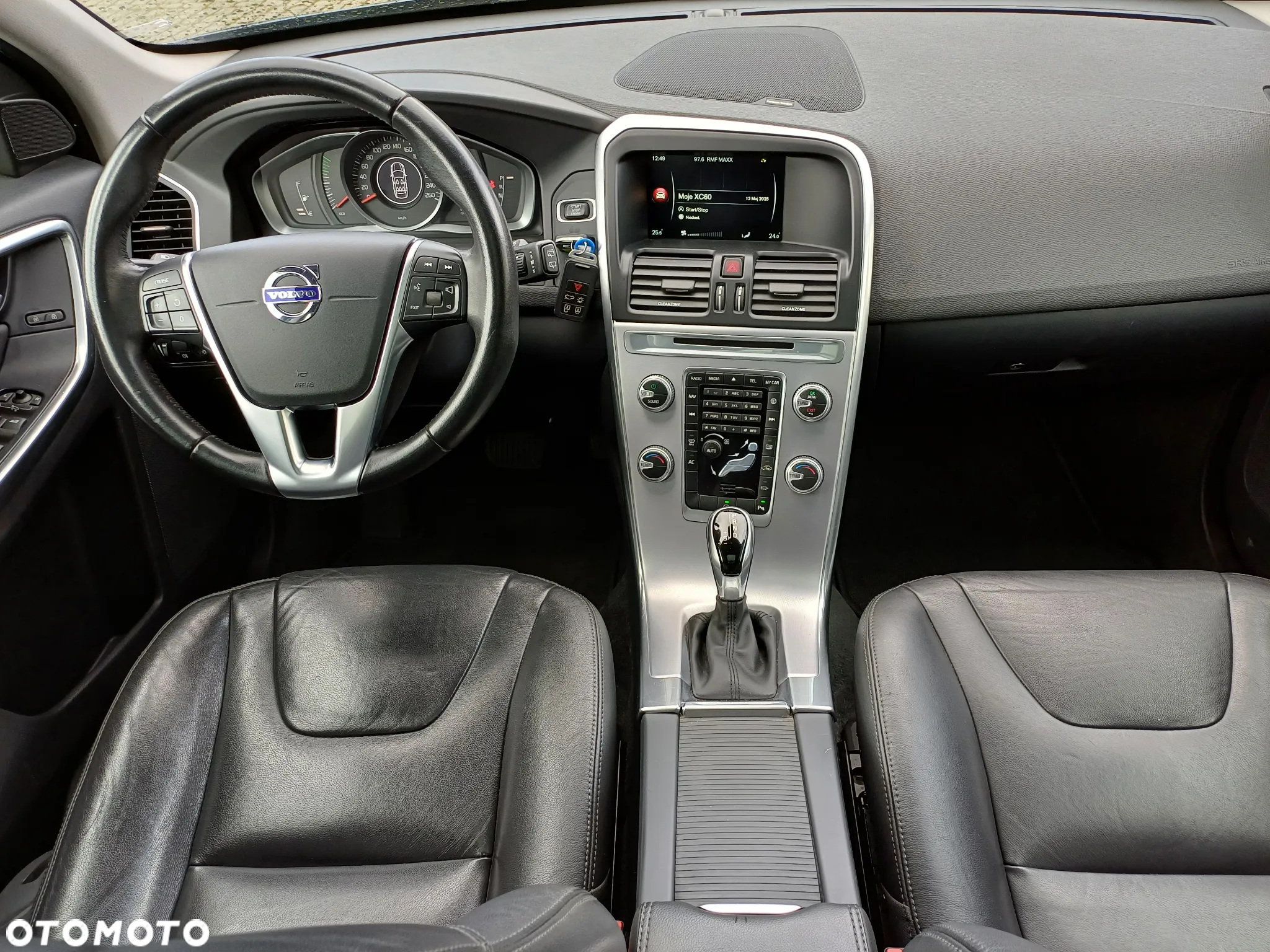 Volvo XC 60 D3 Drive-E Momentum - 13