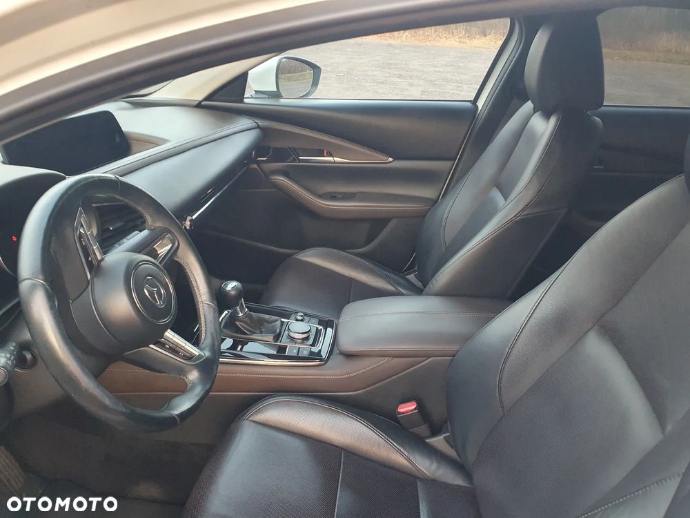 Mazda CX-30 2.0 mHEV Hikari AWD - 30