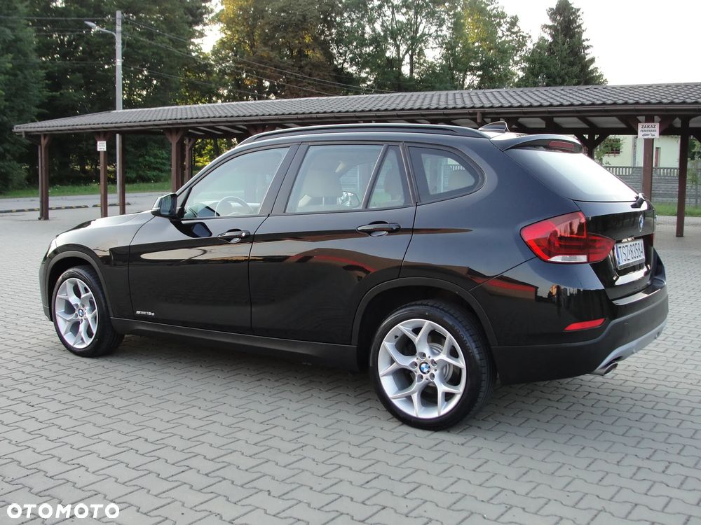 BMW X1 sDrive18d xLine - 11