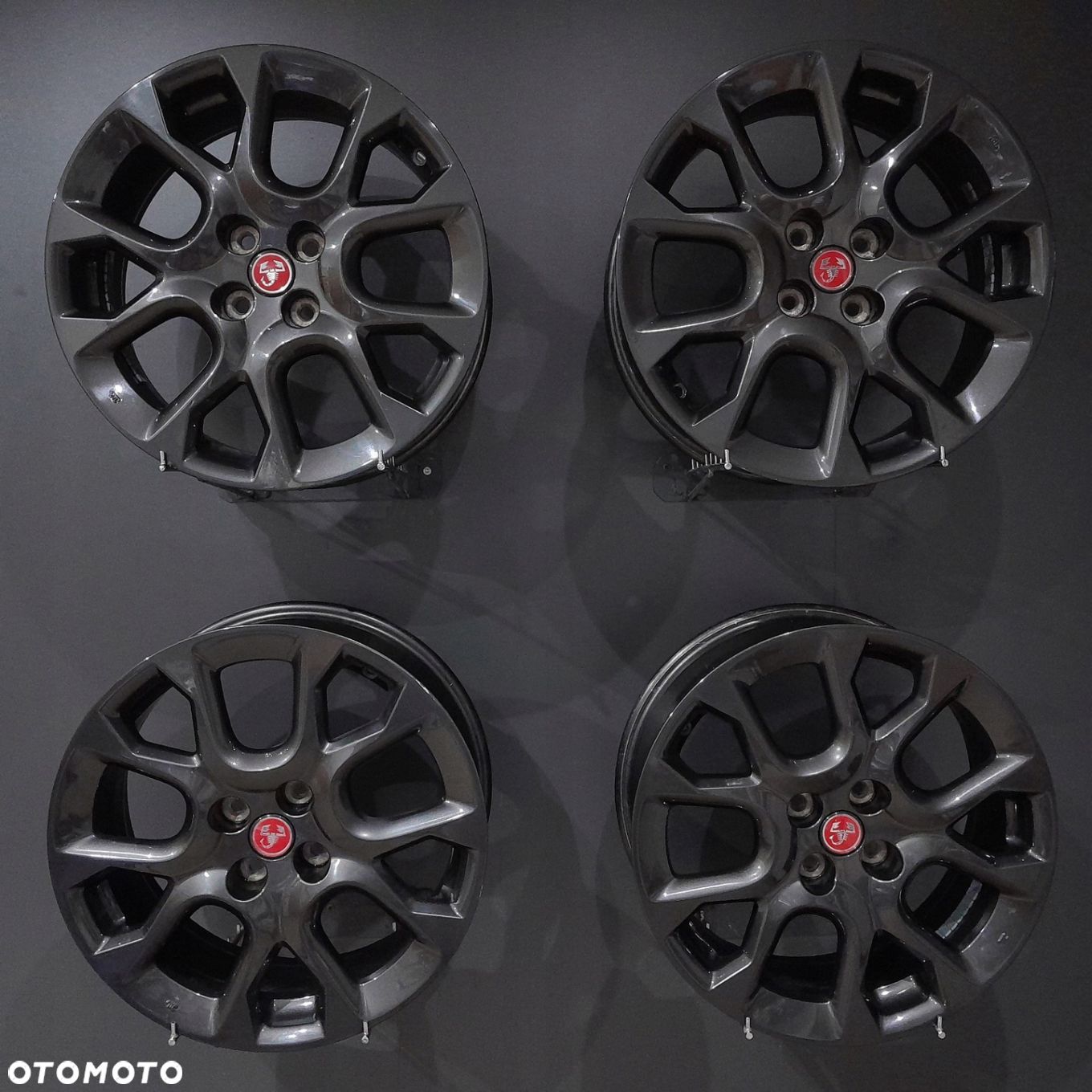 Felgi 17 4x98 Fiat 500 Abarth OE F11581-13 - 1
