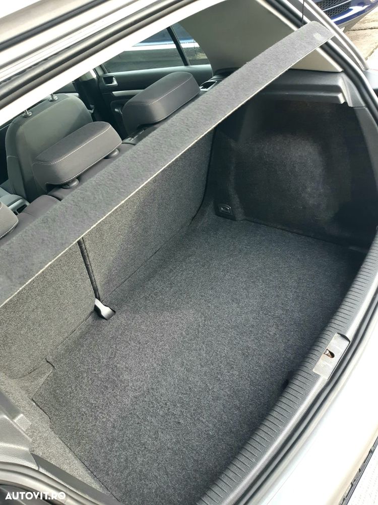 Volkswagen Golf 1.9 TDI Edition - 21