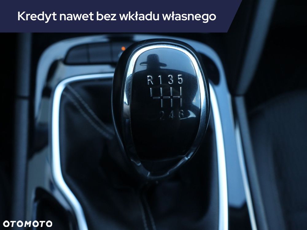 Opel Insignia - 19