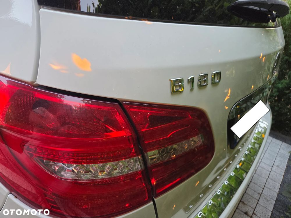 Mercedes-Benz Klasa B 180 CDI EU5 - 9