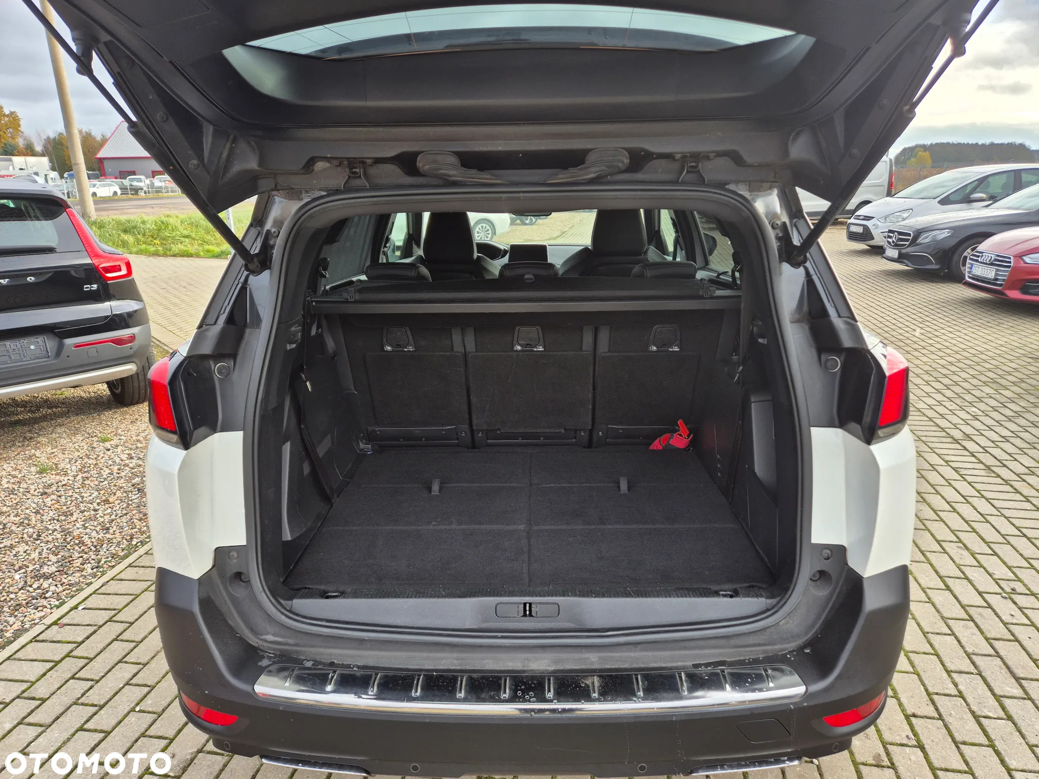 Peugeot 5008 1.5 BlueHDi GT S&S - 22