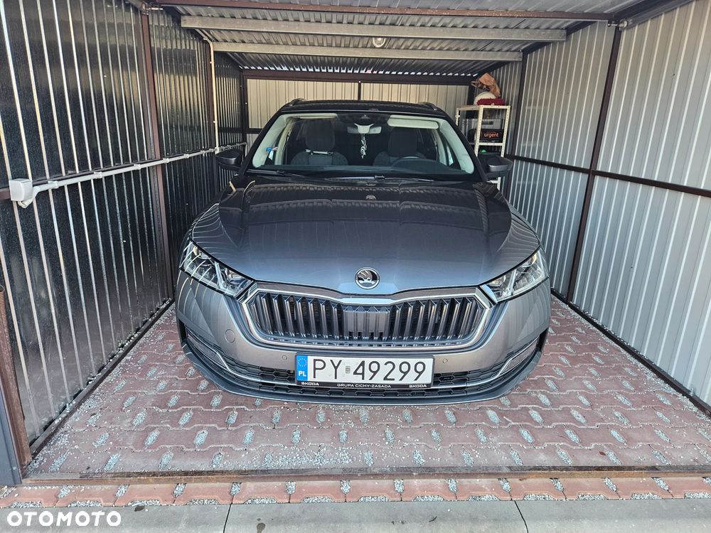 Skoda Octavia 2.0 TDI Style DSG - 9