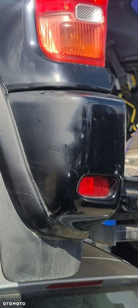 NAROŻNIK LEWY TYŁ TOYOTA RAV4 II 3D 202 - 1