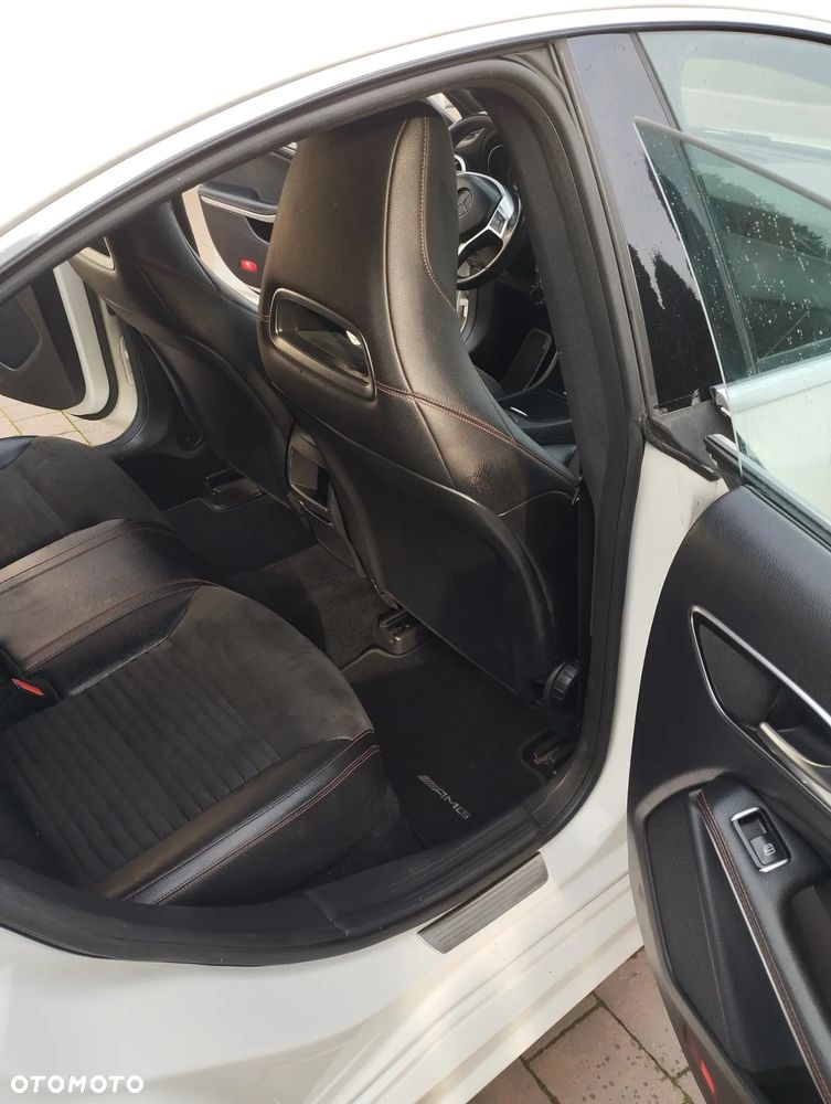 Mercedes-Benz CLA - 8