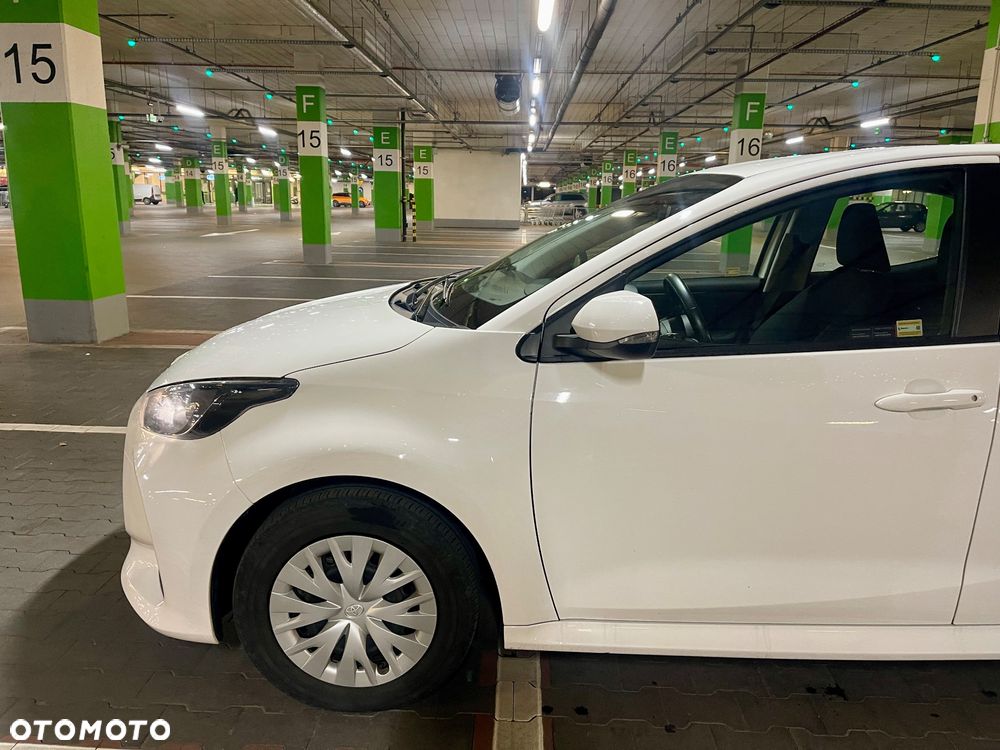 Toyota Yaris Hybrid 1.5 Comfort - 29