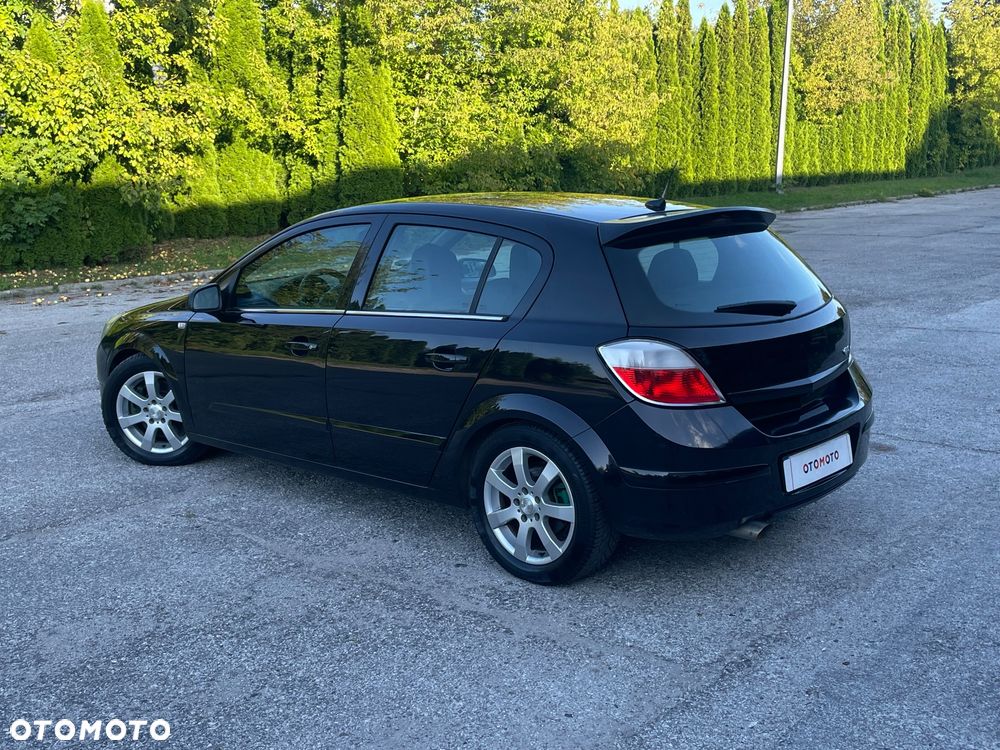 Opel Astra 2.0 Turbo Sport - 21