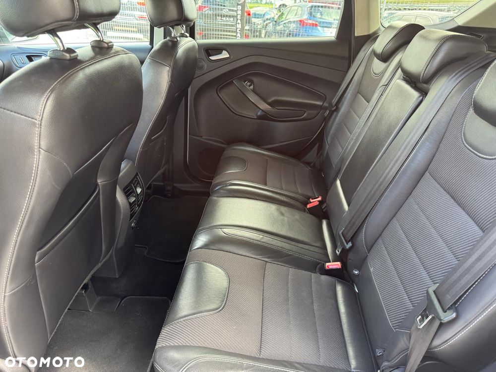Ford Kuga 2.0 TDCi 2x4 Individual - 32