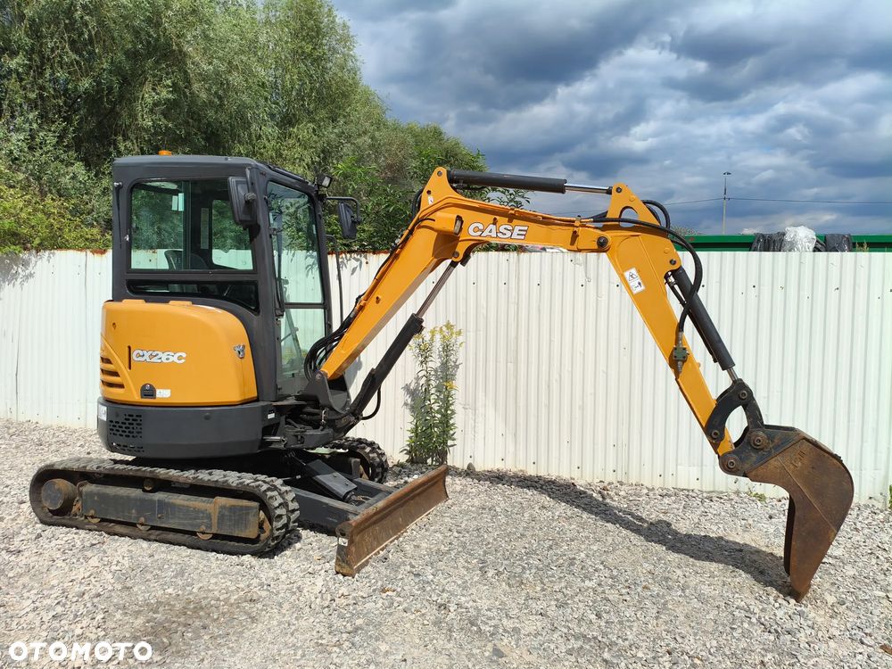 Case CX26C/2700kg - 18